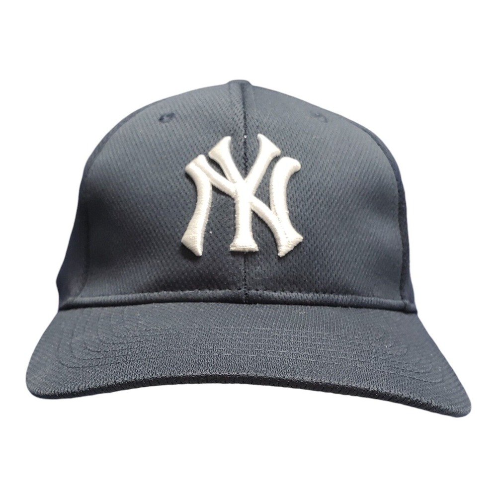 New York Yankees Baseball Hat Mens One Size Navy OC Sports MLB‎ Adjustable